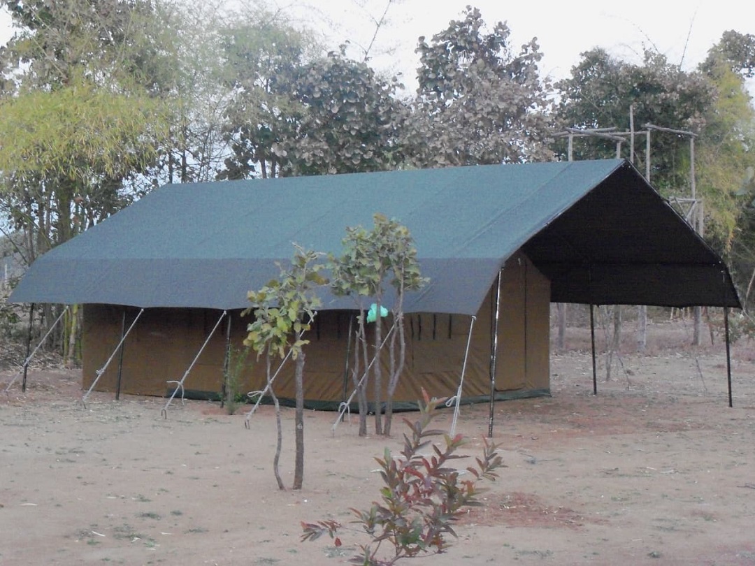 tour-listing-details-slide